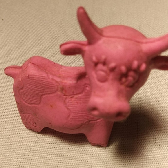 Vintage Diener Erasers Toys Vintage 967 Diener Eraser Cows Set Of 2